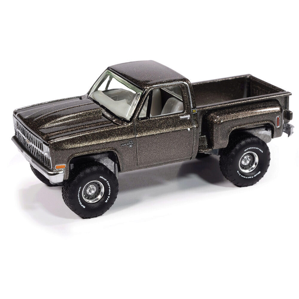 1981 Chevy Silverado 10 Stepside - Graystone 1:64 Scale
