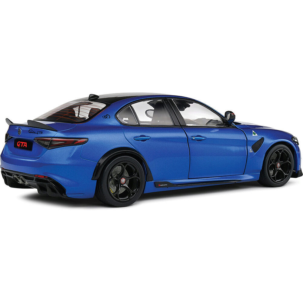 2022 Alfa Romeo Giulia GTA - Blue 1:18 Scale | Collectable Diecast