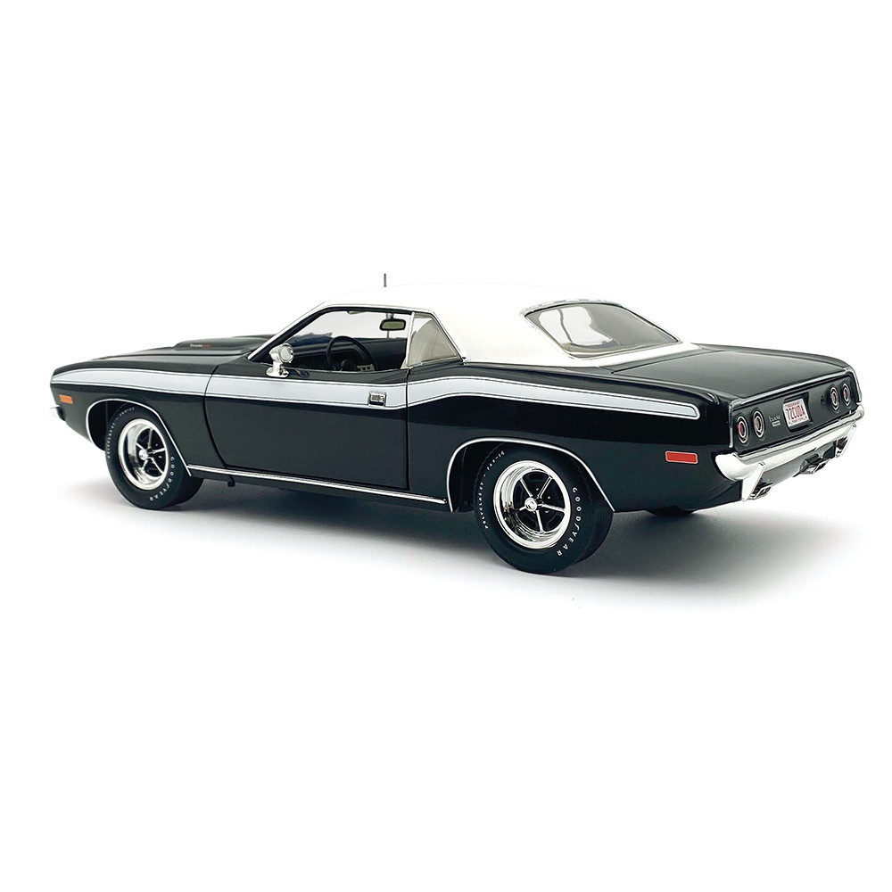 1972 Plymouth Cuda 340 1/18スケールモデル free-shipping-1972-plymouth-