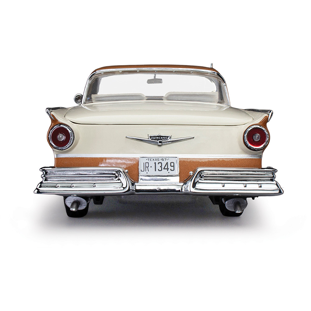 1957 Ford Fairlane 500 Skyliner - Doeskin Tan/Colonial White 1:18
