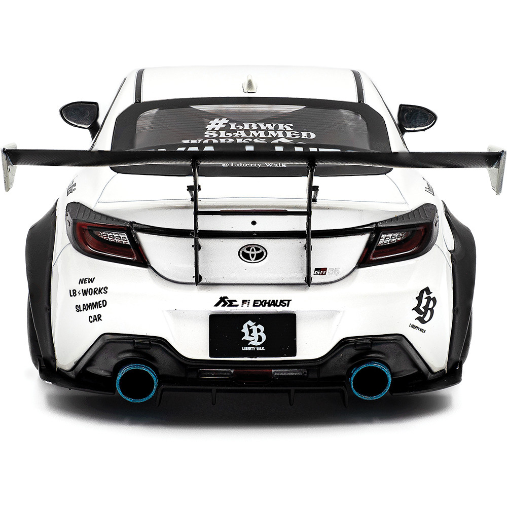 2024 Toyota GR 86 LBWK Body Kit - Pearl White 1:18 Scale