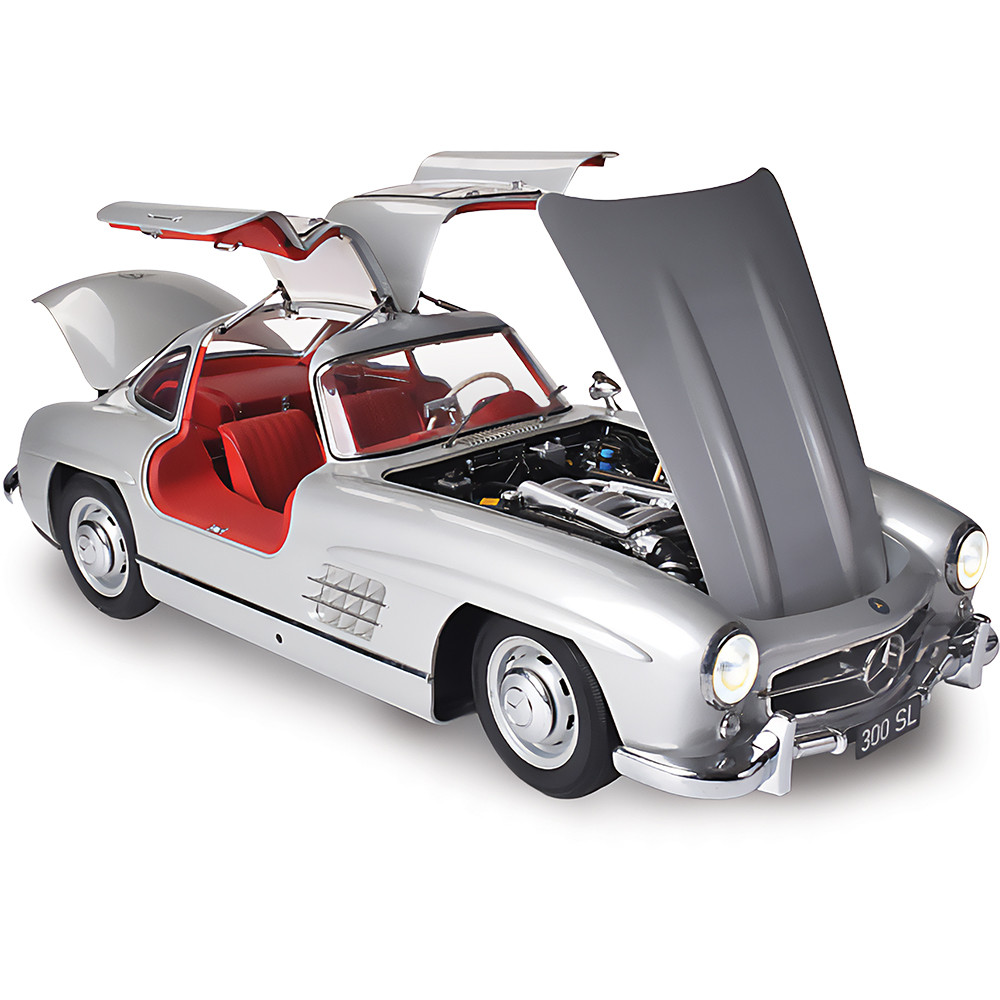 1955 Mercedes Benz 300SL Gullwing Coupe - Silver 1:8 Scale