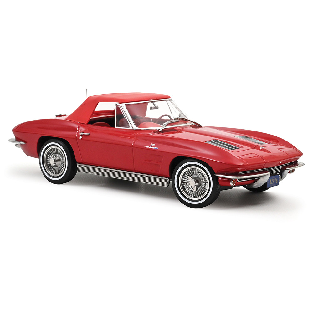 1963 Chevrolet Corvette Sting Ray Cabriolet - Red 1:18 Scale