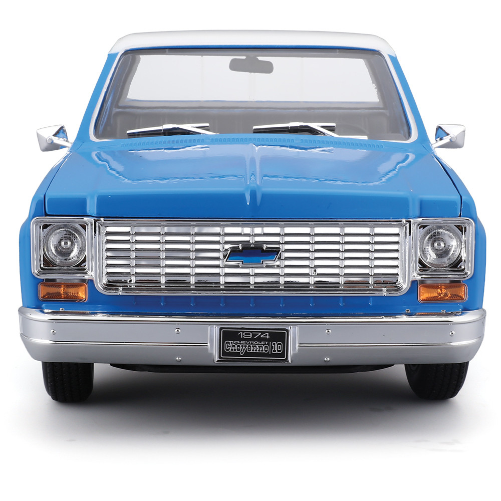 1974 Chevrolet C10 Cheyenne Super - Blue/White 1:18 Scale