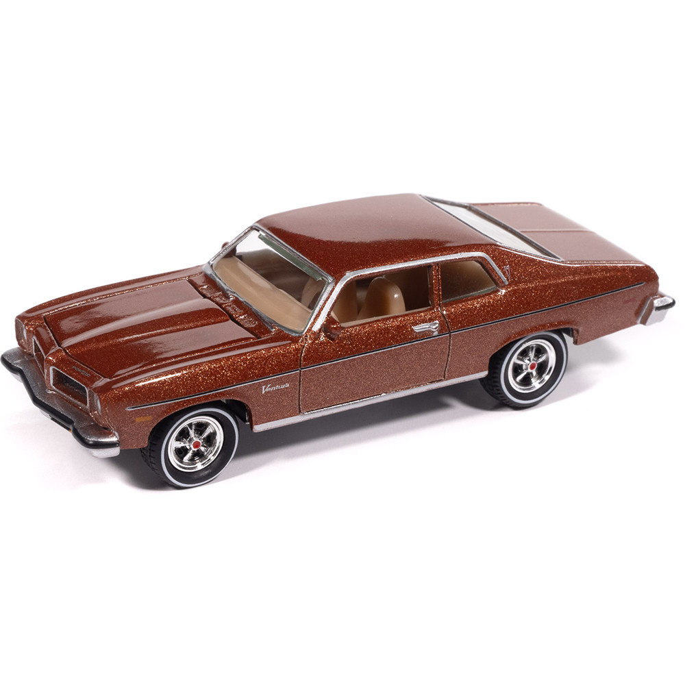 1974 Pontiac Ventura w/Tin - Fire Coral Bronze 1:64 Scale