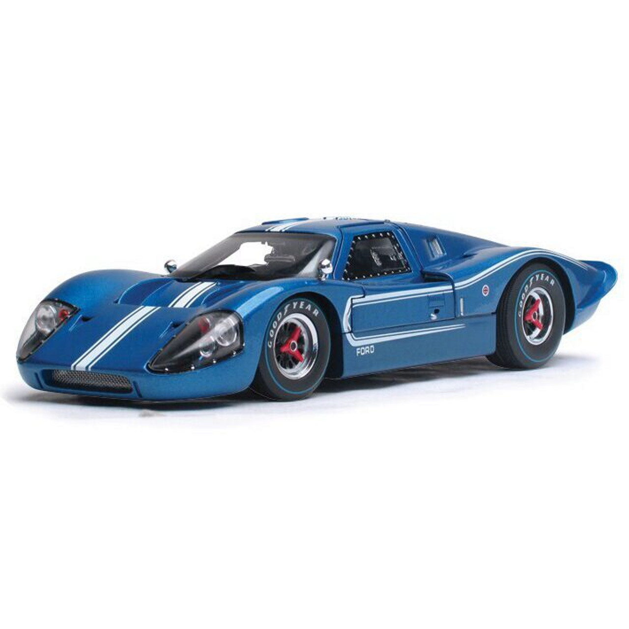 1967 Ford GT40 MK IV - blue 1:18 Scale Diecast Replica Model by Shelby  Collectibles