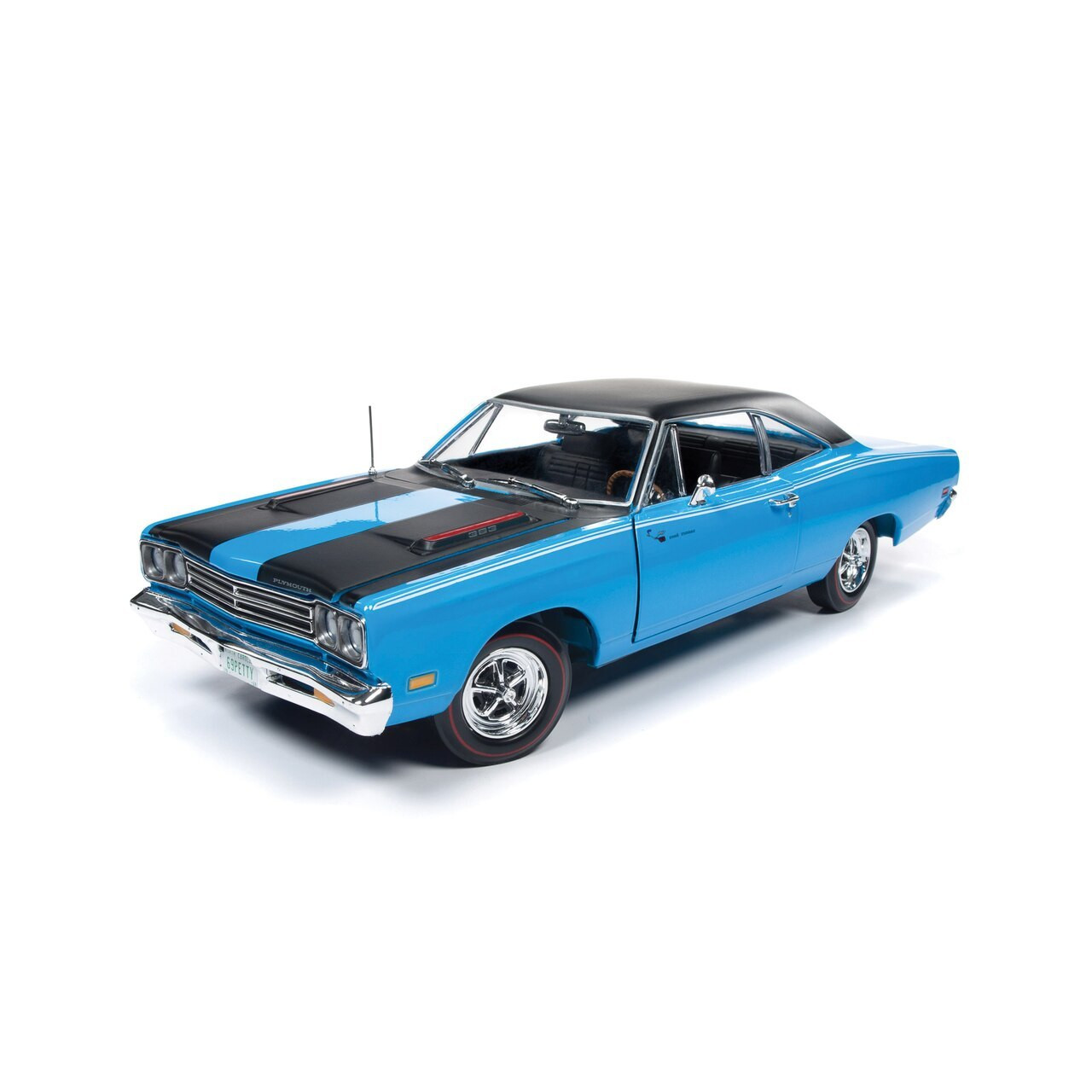 1969 Plymouth Road Runner Hardtop 1 18 Scale Diecast Model By