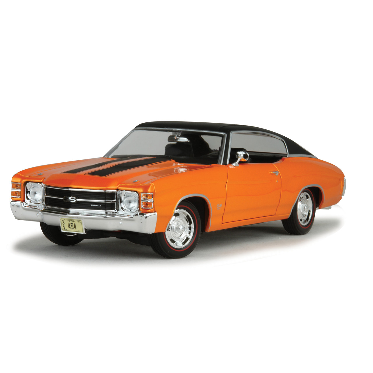 ミニカー 1971 Chevrolet Chevelle SS 454 1/18 1971 Chevelle SS 454 1:18 Scale Diecast Model by Maisto