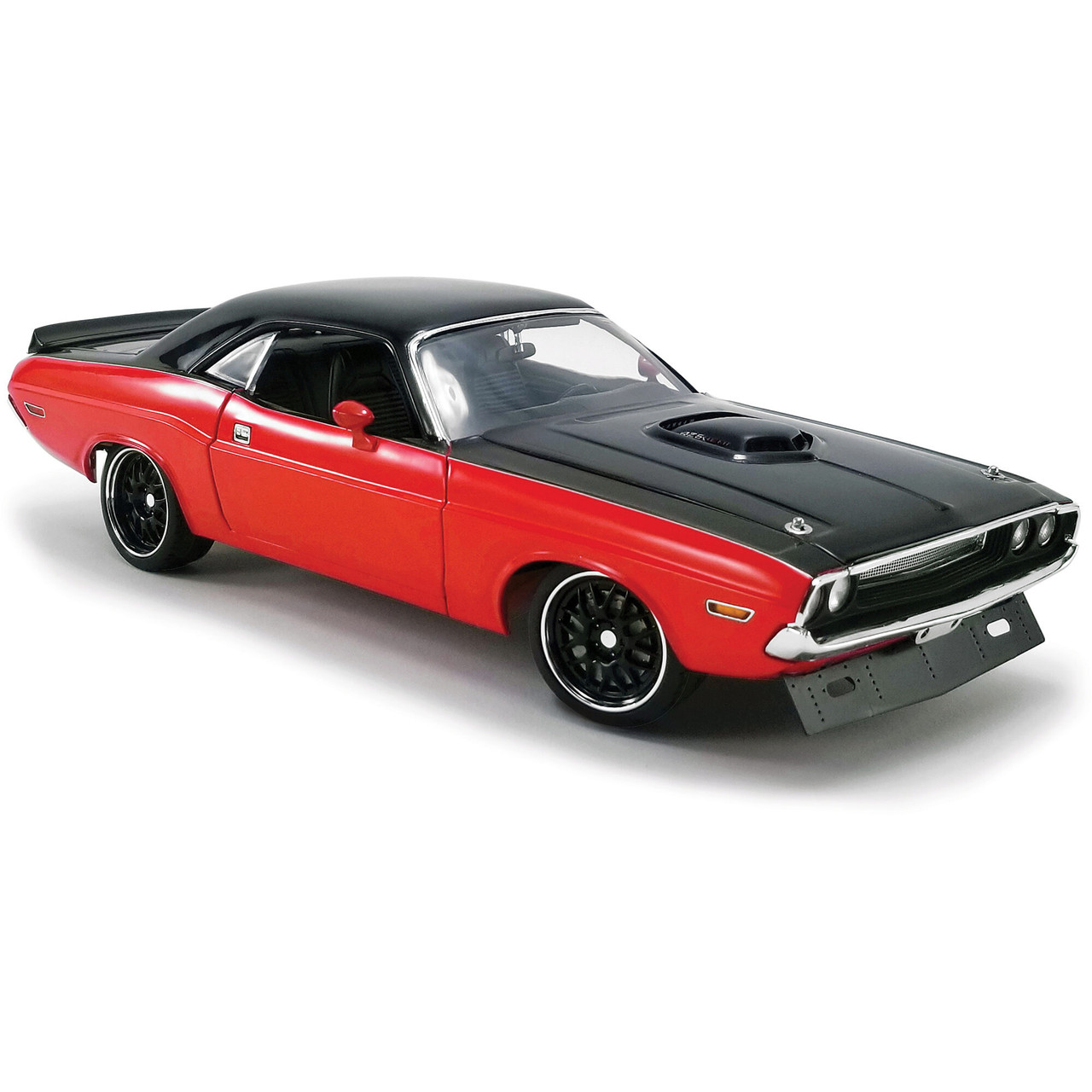 1970 Dodge Challenger R/T 1:18 Scale Diecast Replica Model by Acme