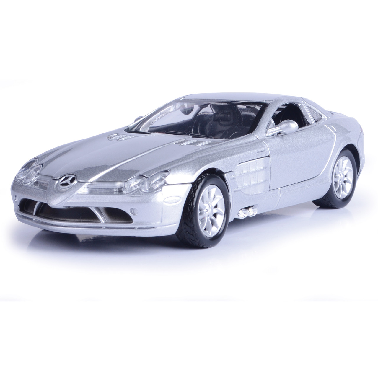 Mercedes-Benz SLR McLaren 1:24 Scale Diecast Replica Model