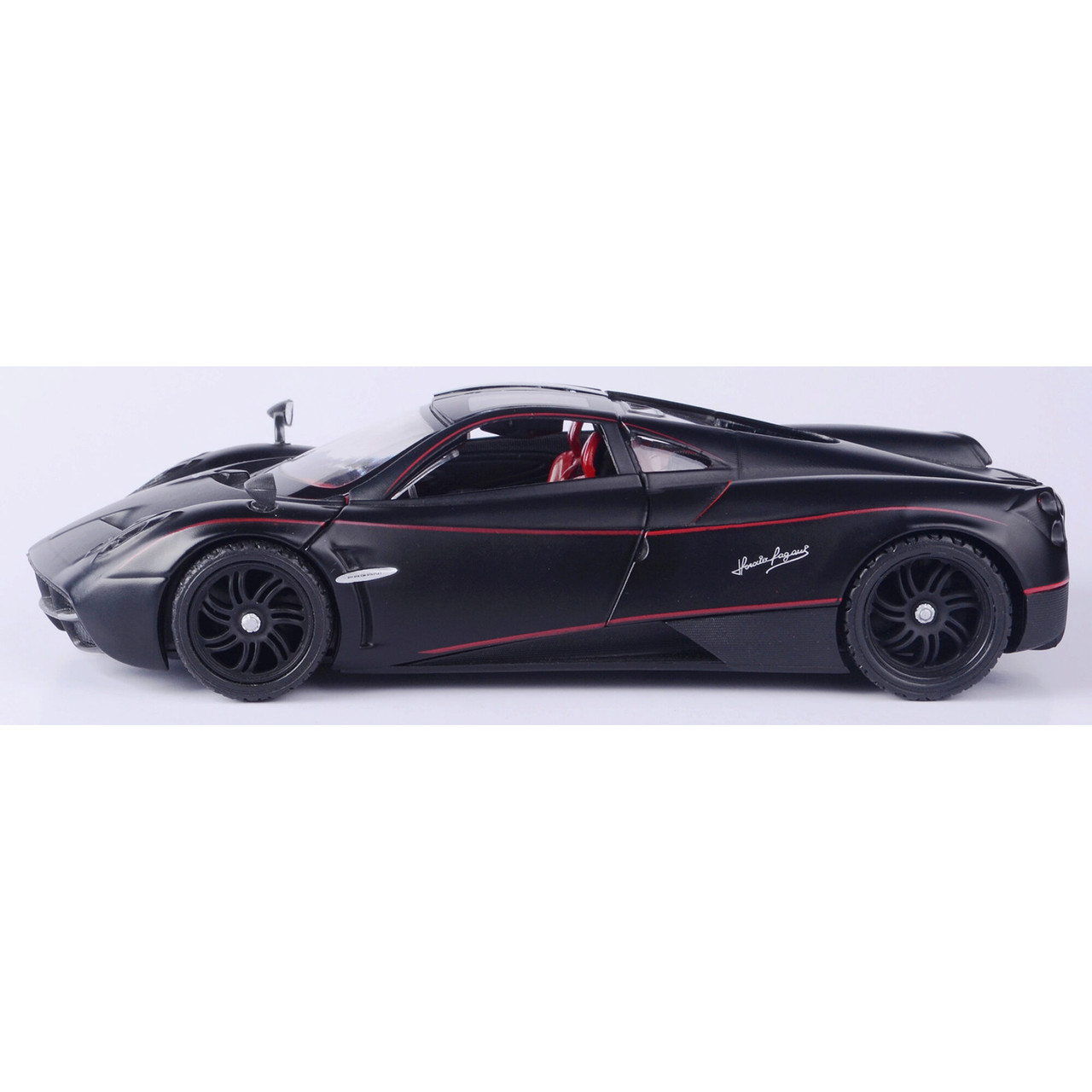 Pagani Huayra GT Racing 1:24 Scale Diecast Model by Motormax