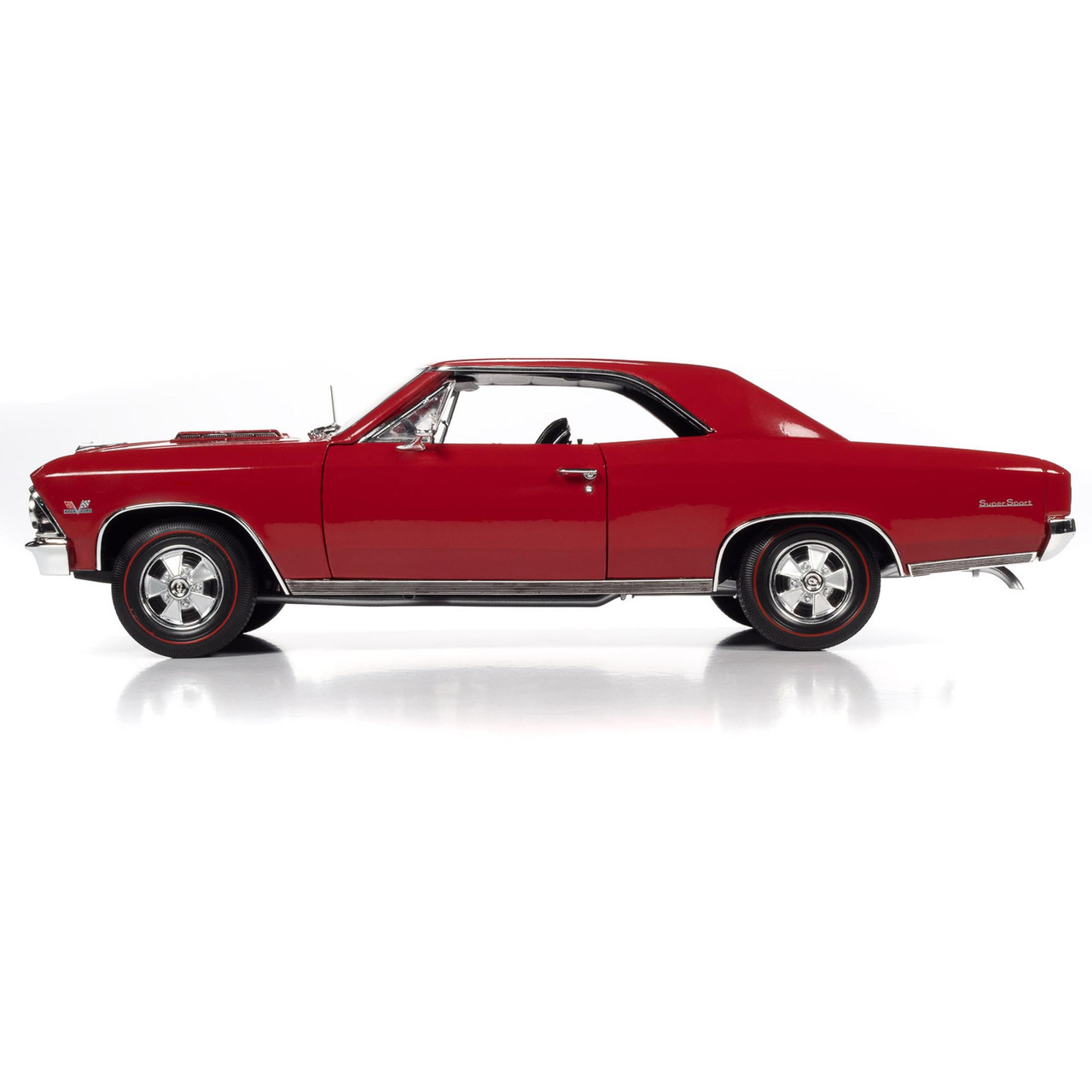 1966 Chevrolet Chevelle SS 396 Hardtop (Hemmings) 1:18 Scale Diecast  Replica Model by American Muscle - Ertl