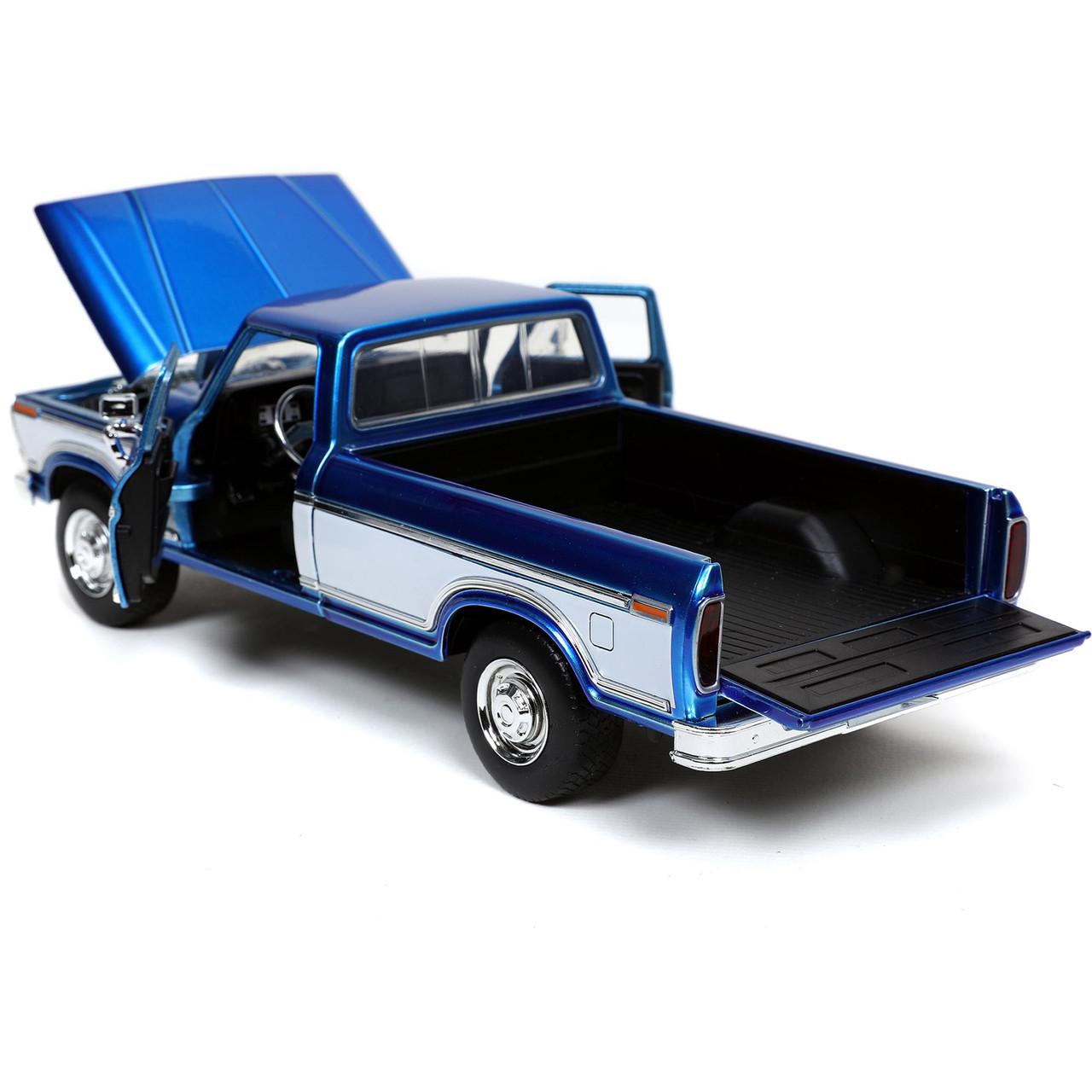 ミニカー JUST TRUCKS w/RACK &amp; WHEELS 1973 Ford Amazon.com: Jada Toys Just Trucks 1:24 1973 Ford Bronco Die