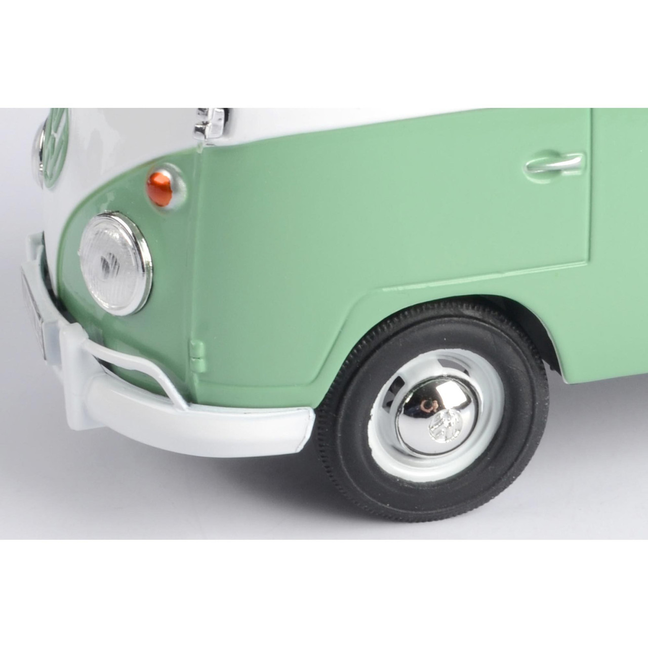 Volkswagen Type 2 ( T1 ) - Pickup-2-White / Green 1:24 Scale