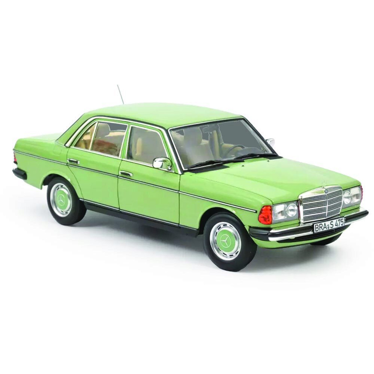 1982 Mercedes-Benz 200 - Light Green 1:18 Scale Diecast Model by