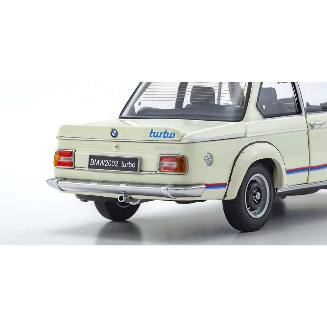 最新品 ヤフオク! - 1/18 BMW 2002 turbo (White) 【京商... rybak