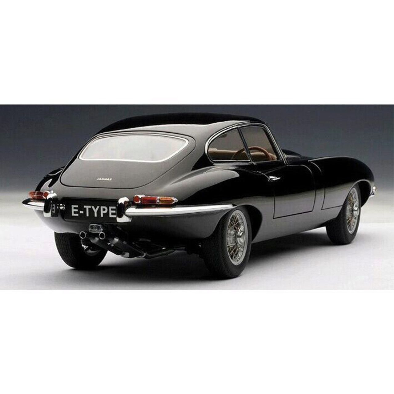 1/18 ミニカー ジャガー E type Coupeエンタメ/ホビー - ミニカー