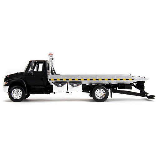 International Flatbed Tow Truck - Primer Black Alt Image 1
