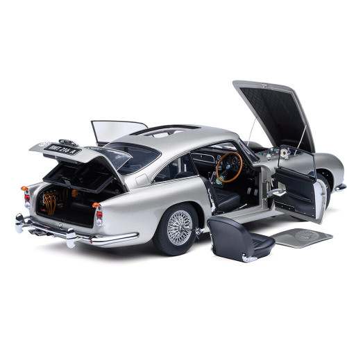 James Bond Aston Martin DB5 - Goldfinger w/Weapons Alt Image 1