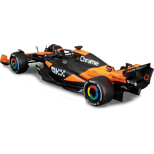 2024 McLaren F1 MCL38  w/ figure - Piastri #81 Alt Image 3