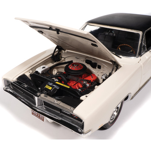 1969 Dodge Charger R/T - W1 White 1:18 Scale Diecast Model by