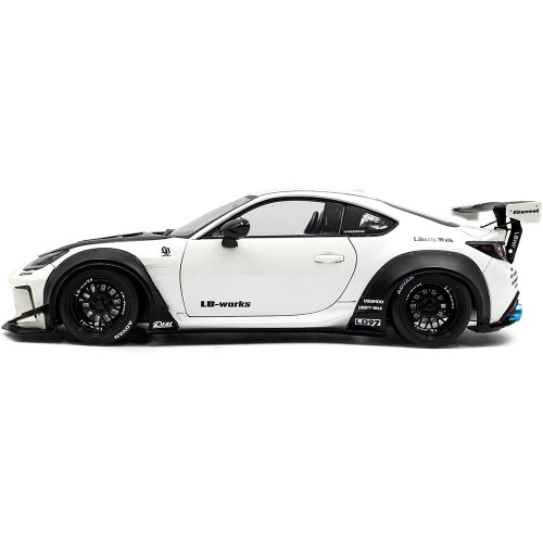 2024 Toyota GR 86 LBWK Body Kit - Pearl White 1:18 Scale | Collectable ...