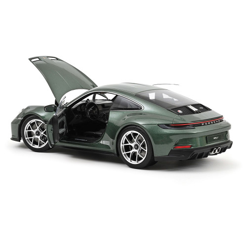 2023 Porsche 911 S/T - Malachite Green Alt Image 1