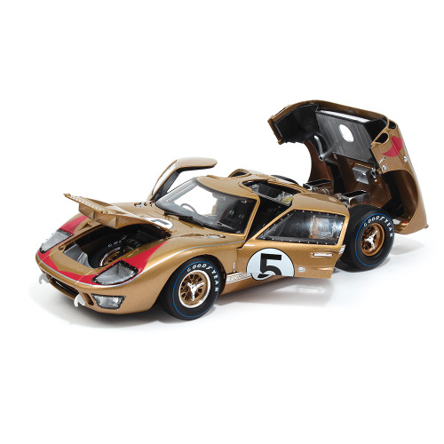 1966 Ford GT40 - LeMans #5 1:18 Scale Alt Image 1