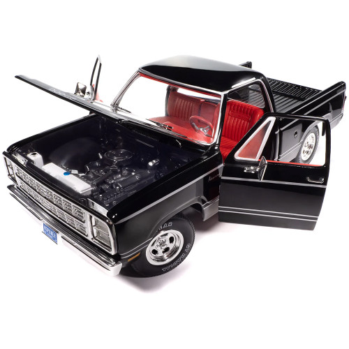 1979 Dodge SWB Sweptline Pickup Adventurer - Black 1:18 Scale Alt Image 1