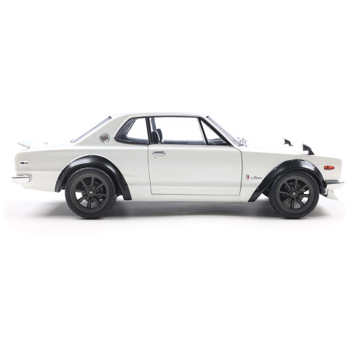 1970 Nissan Skyline (C10) Hakosuka Solido Works - Pearl White Alt Image 8