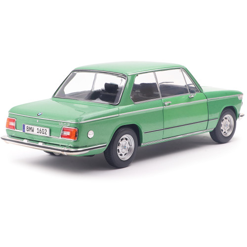 1971 BMW 1602 - Taiga Alt Image 1