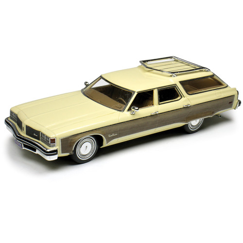 1976 Oldsmobile Custom Cruiser - Cream Gold 1:43 Scale Main Image
