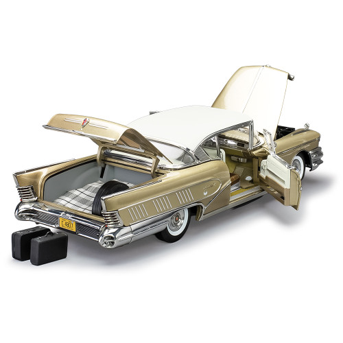 1958 Buick Limited Riviera Coupe - Glacier White / Gold Mist 1:18 Scale Alt Image 2