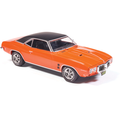 1969 Pontiac Firebird 400 - Carousel Red 1:43 Scale Alt Image 2