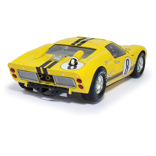 1966 Ford GT40 - #8 Le Mans 24 Hours 1:18 Scale Alt Image 2