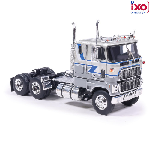 Ford COE 9000 - Blue And Silver Alt Image 2