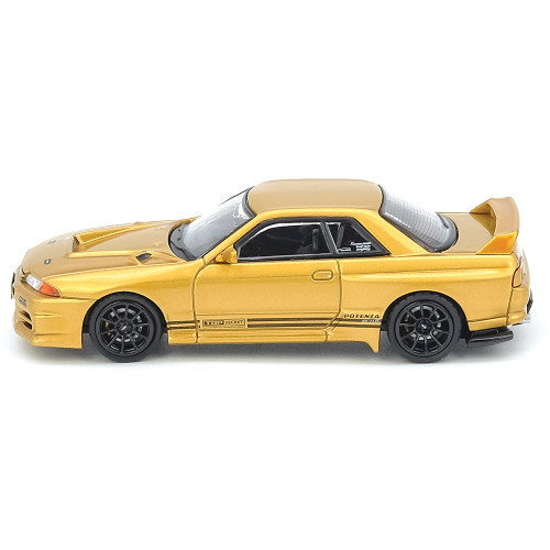 Top Secret BNR32 Nissan GT-R (650R) - Gold 1:64 Scale Alt Image 2