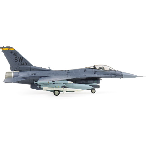 F-16C Fighting Falcon 1/72 Die Cast Model - HA38082 1:72 Scale Alt Image 2
