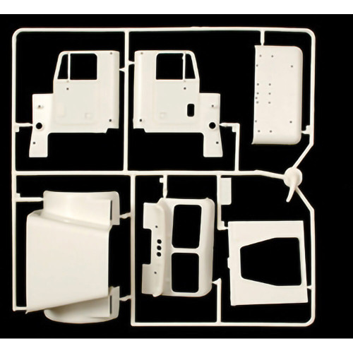 Freightliner FLC 1/24 Kit Italeri (3859s) 1:24 Scale Alt Image 4