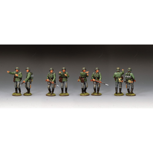 Look Over There 1/30 Figure K&C (WH122) 1:30 scale Alt Image 1