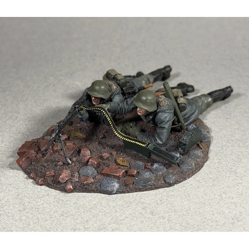 Waffen SS MG42 Team Firing Prone 1942-45 1/30 Figure Set WILLIAM BRITAIN (25055) 1:30 scale Alt Image 2