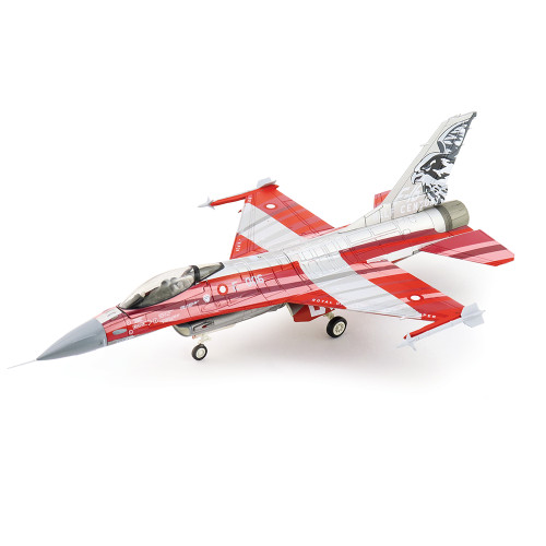 F-16A Fighting Falcon 1/72 Die Cast Model 1:72 scale Main Image