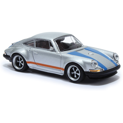 Singer Porsche 911 - Silver Blue Alt Image 2