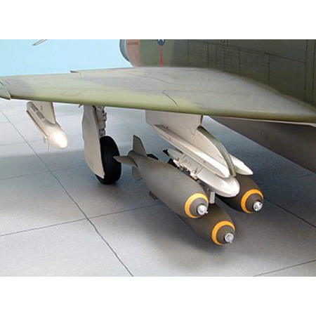 F-4C/D Phantom II 1/32 Kit Alt Image 2