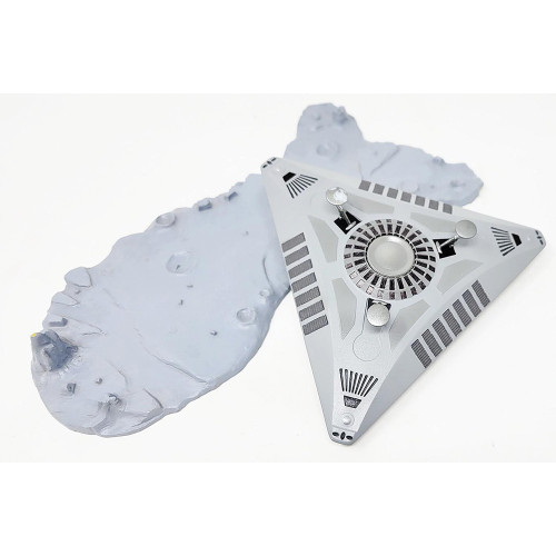 TR3 UFO WITH BASE KIT Atlantis (1011) Alt Image 2