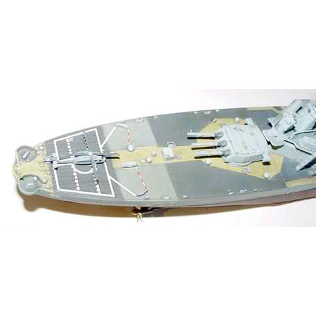USS Wisconsin (BB-64) 1/700 Kit Alt Image 2