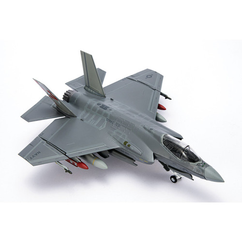 F-35C Lightning II 1/72 Die Cast Model Alt Image 1