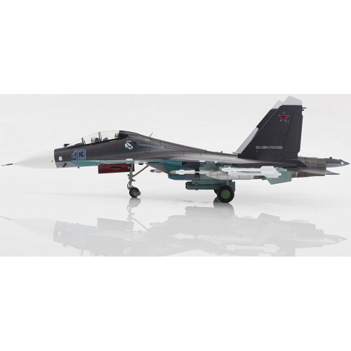 Su-30SM Flanker C 1/72 Die Cast Model - HA9510 Russian Navy Aviation, Saki Airbase, 2016 Alt Image 2