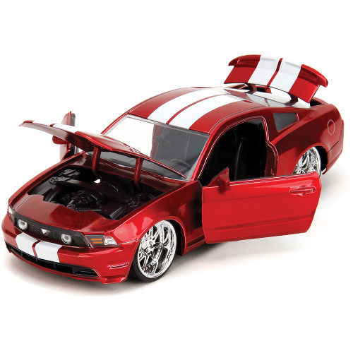 2010 Ford Mustang GT - Candy Red 1:24 Scale Alt Image 3