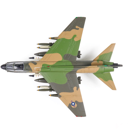 A-7D Corsair II 1/72 Die Cast Model - HC1101 1:72 Scale Alt Image 4